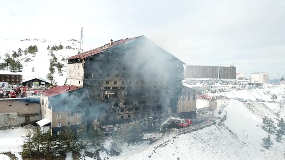 BOLU-KARTALKAYA’DA-OTEL-YANGINI-66-OLU_526825_155957