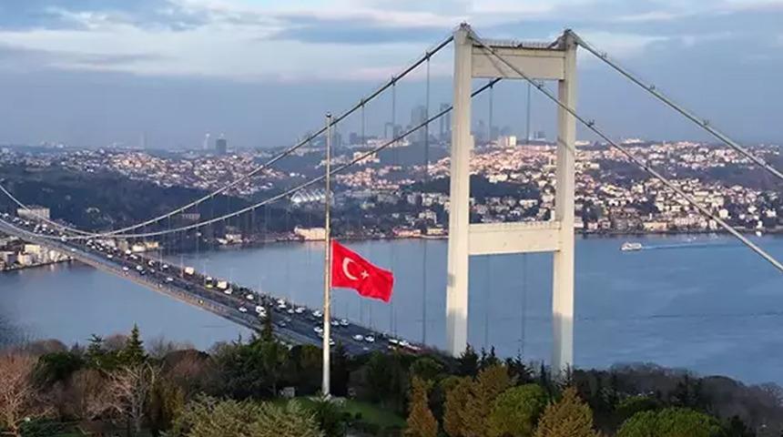 Otel faciası nedeniyle milli yas ilan edildi! Türkiye'de bayraklar yarıya indirildi