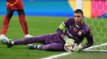 Tugay Kerimoğlu'ndan Fernando Muslera iddiası! "Cumartesi günü..."