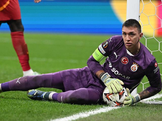 Tugay Kerimoğlu'ndan Muslera iddiası!