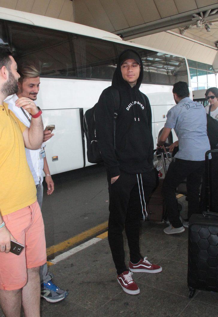 Gregory van der Wiel'den Fenerbahçe'ye olay sözler G2