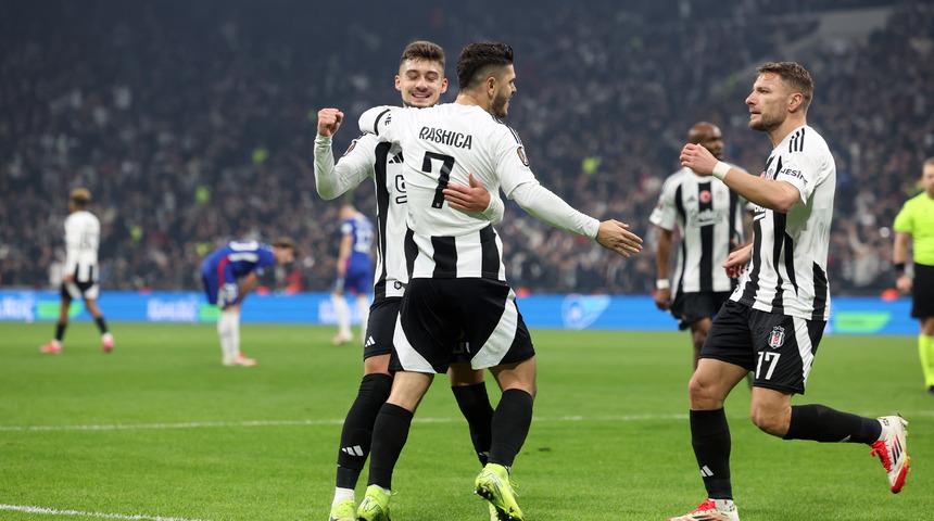 Beşiktaş'lı yıldızlar tarihi galibiyetin ardından itiraflarda bulundu: "Solskjaer'in gelmesi bu durumu yarattı!" Immobile, Rashica, Mert Günok, Svensson...