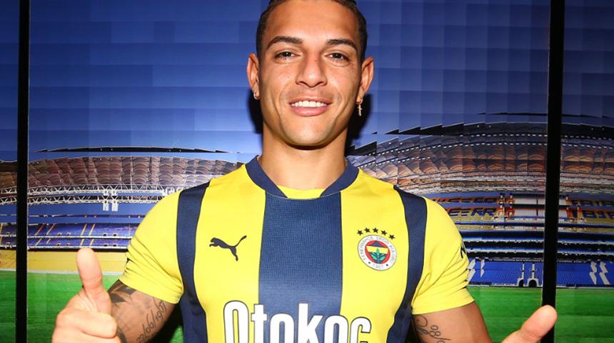 Fenerbahçe, transferde durmuyor! Diego Carlos KAP'a bildirildi! İşte bonservis bedeli ve sözleşme detayları...