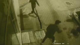 Acılı annenin feryadı yürek dağladı... Caniler oğluna 15 el kurşun sıkmış!