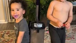 Çocuklarını öyle bir halde buldu ki... Sosyal medyada gündem yaratmayı başardı: Ölmüş büyükbabalarının küllerini yemişler