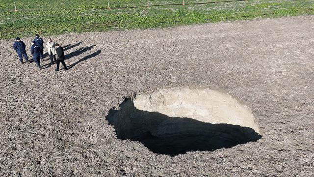 Konya'da oluştu! 'Tedirginiz, toprak ayağımızın altından kayacak gibi geliyor'