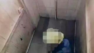 İş yerinde skandal! Tuvalete yerleştirilen gizli kameralardan çalışanları izliyorlar... Mide bulandırıcı