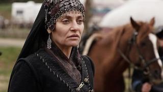 Bir Zamanlar İstanbul setinde korkutan kaza! Ünlü oyuncu Didem Balçın hastaneye kaldırıldı