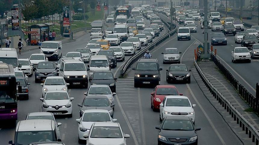  Trafiğe yılın ilk yarısında 460 bin 639 araç eklendi