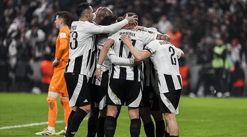 Beşiktaş'ın kamp kadrosu açıklandı! Antalya'ya 4 eksikle gidiyor...