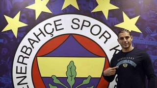 Fenerbahçe'nin yeni transferi Diego Carlos'tan ilk sözler: Katkı sağlamak için sabırsızlanıyorum