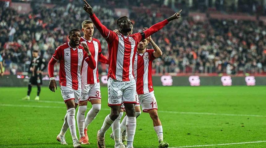 Haftanın açılış mücadelesinde gülen taraf Samsunspor! Gaziantep FK'yı devirdi, serisine devam etti!