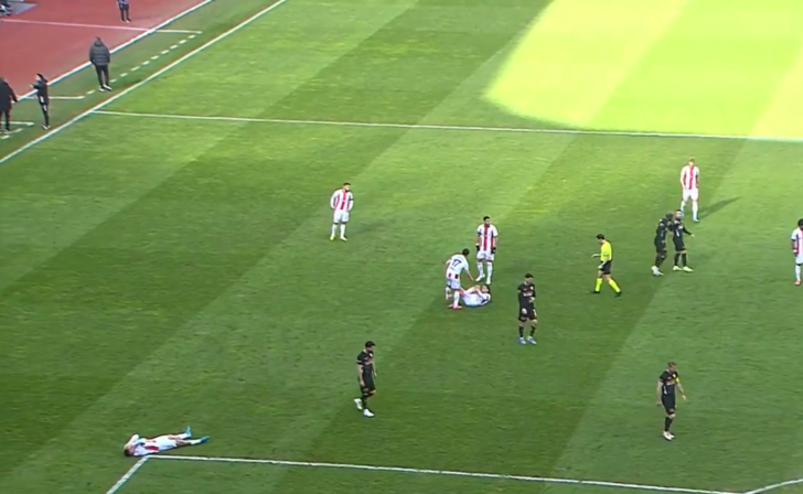 Süper Lig'de skandal olay! Kayserispor futbolcusu Bahoken, takım arkadaşına saldırdı, kırmızı kart gördü! Akıllara Kerem Aktürkoğu ve Marcao geldi... G5