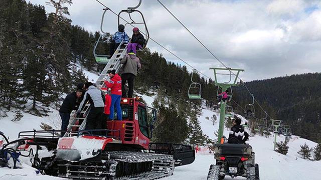 Hem 32 yıllık hem de 2. el! Avusturya'dan söküp getirmişler... Grand Kartal Otel'e ait başka bir ölüm tuzağı daha ortaya çıktı