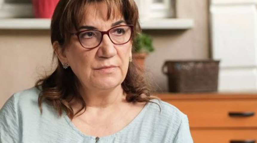 Uçakta yemek yiyen oğlu zehirlendi! Bahar'ın Gülçiçek'i Füsun Demirel isyan etti: 'Atlatmaya çalışıyoruz' 