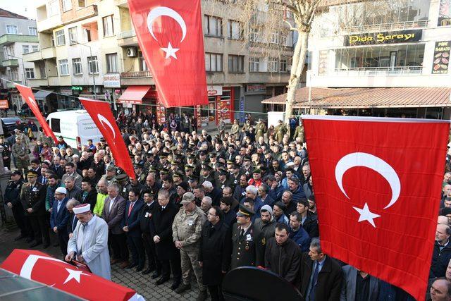 Kalp krizinden ölen uzman çavuş toprağa verildi