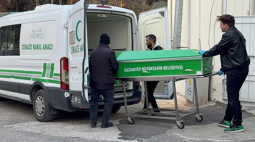 Korkunç ölüm! Ağabeyinin vurduğu genç kız hayatını kaybetti