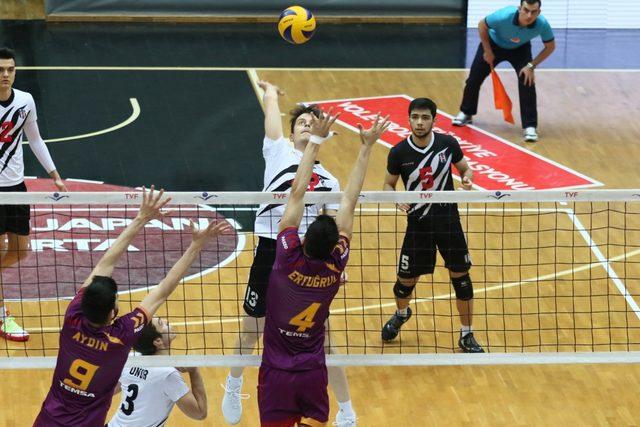 Voleybol Efeler Ligi: Beşiktaş: 1 - Galatasaray HDI Sigorta: 3