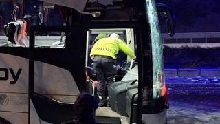 Gümüşhane'de facianın eşiğinden dönüldü! Kazada 14 kişi yaralandı