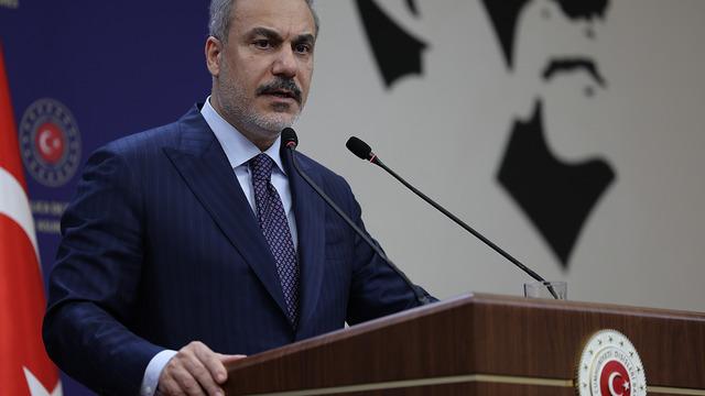 Bakan Fidan’dan dikkat çeken Suriye çıkışı: ‘Gidin milli orduya katılın’