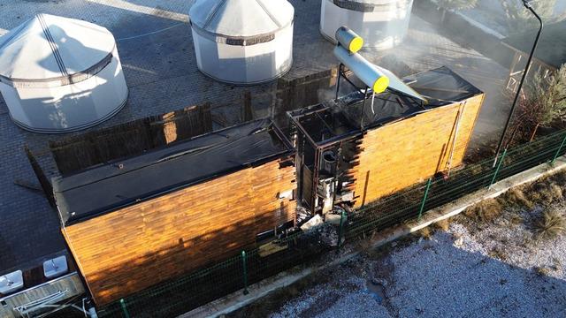 Yabancı turistlerin konakladığı Tuz Gölü'ndeki butik otelde yangın paniği!