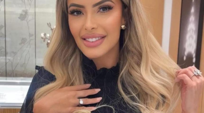 "Dünyanın en güzel kadınıyım" diyerek kendisini övdü! Estetik operasyonlara 760 bin sterlin  (33 milyon 792 bin TL) harcadı