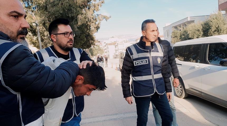 Babaannesi ve dedesini öldüren madde bağımlısı: "Ölen babamın ruhunu taşıyorum"