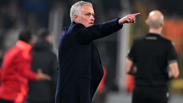 UEFA’dan Mourinho'ya 1 maçlık ceza!