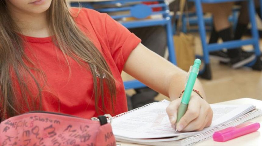 Valilikten 18 yaşın altındakilere internet cafe yasağı