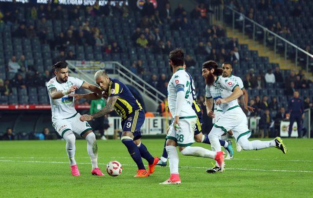 Fenerbahçe, Türkiye Kupası yarı finalinde Beşiktaş'ın rakibi oldu