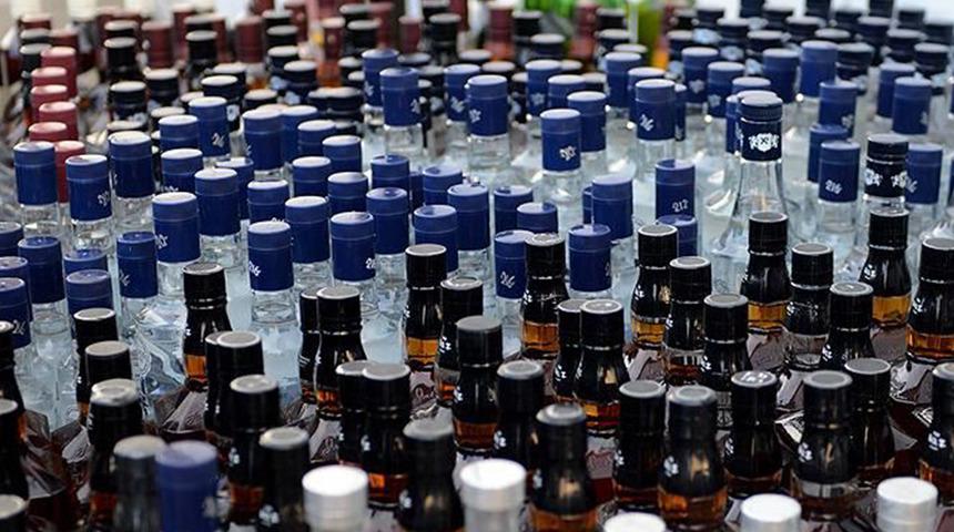 Sahte içki yüzünden 38 kişi ölmüştü! Satıcılar 'kampanyalı' geri dönüş yaptı!