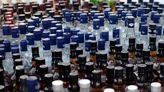 Sahte içki yüzünden 38 kişi ölmüştü! Satıcılar 'kampanyalı' geri dönüş yaptı!