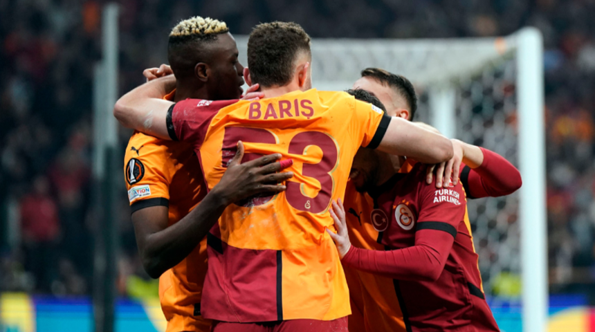 Galatasaray, Avrupa'da tur için Amsterdam'da! 