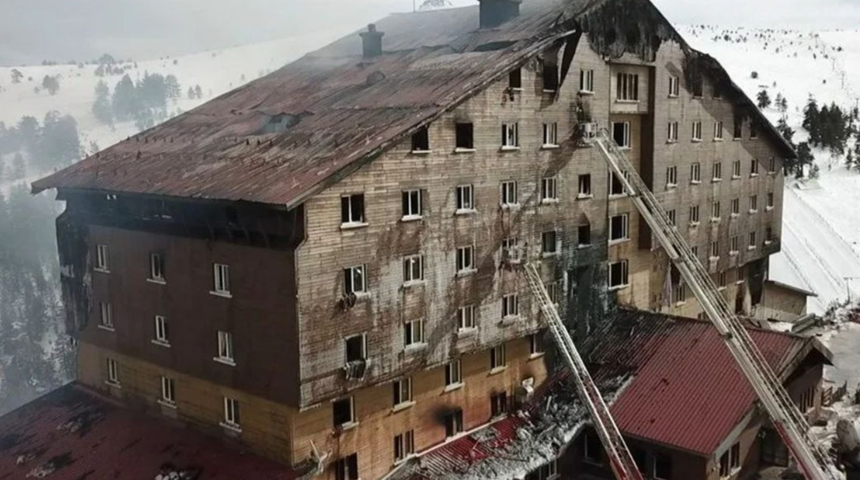 Bolu'daki yangında otel sahipleri 12. kattan nasıl kurtuldu? Ailesini kaybeden babadan dikkat çeken sözler: 'Zamanında haber aldılar'