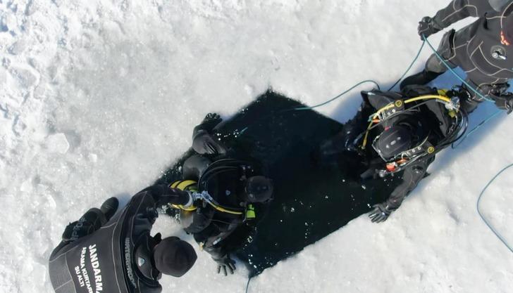 Görüntüler yayınlandı! Jandarmadan 'buz' gibi eğitim! Eksi 25 derecede... G1