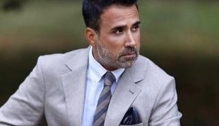 Servetiyle g&uuml;ndemde! 300'&uuml; aşkın ev, 12 d&uuml;kkan, spor kompleksi...