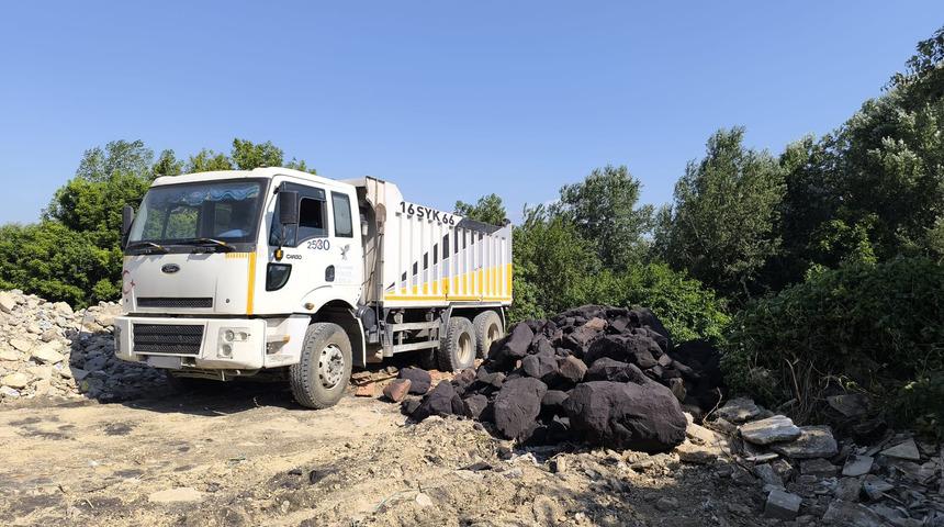 Bursa'da izinsiz hafriyat ve moloz dökenlere idari para cezası uygulandı