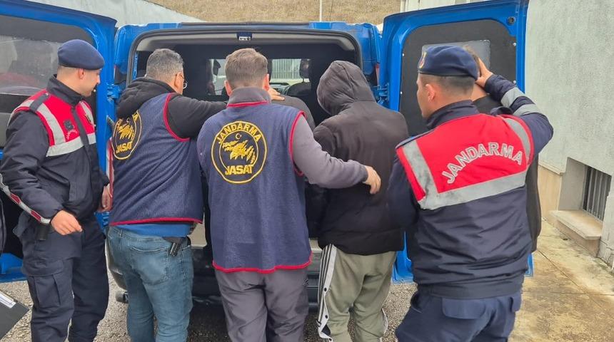 Ordu'da kablo hırsızlığı iddiasıyla 3 şüpheli tutuklandı