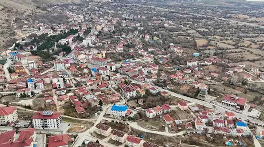 114 hayvan ş&uuml;pheli şekilde &ouml;lm&uuml;şt&uuml;! Tunceli&rsquo;nin Pertek il&ccedil;esi karantinada