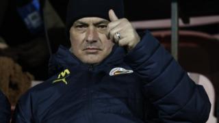 Cezası nedeniyle tribünden takip etmişti... Jose Mourinho maç sonu kulüp televizyonuna konuştu: Bu takımla gurur duymalılar...