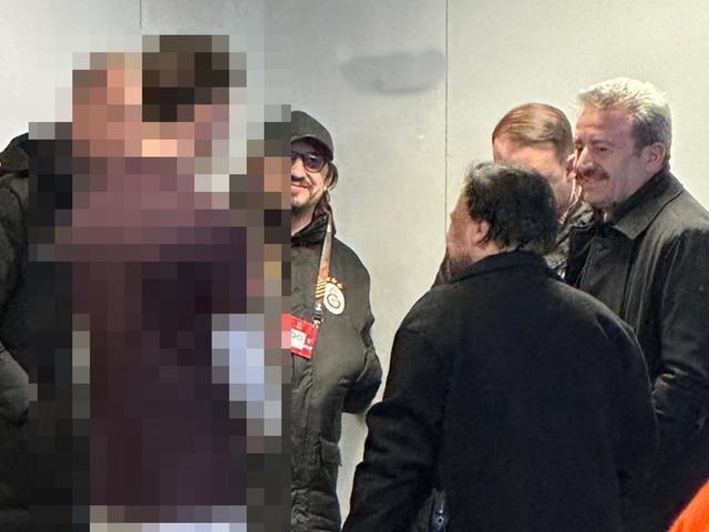 Maç biter bitmez transfer görüşmesi! Galatasaraylı yöneticiler Fenerbahçe'nin de istediği isimle Hollanda da görüştü... Sosyal medyaya sızan görüntü ortalığı karıştırdı