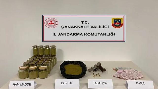 Haftada 100 milyon kazanıyorlardı! Uyuşturucu çetesi çökertildi... Liderleri açık cezaevinden yönetti; şifreli konuşmalar ortaya çıktı