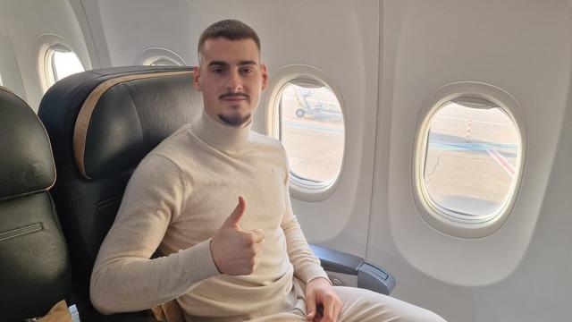 Fenerbahçe transferde dur durak bilmiyor! Ognjen Mimovic'i resmen duyurdu: İstanbul'a geliyor...