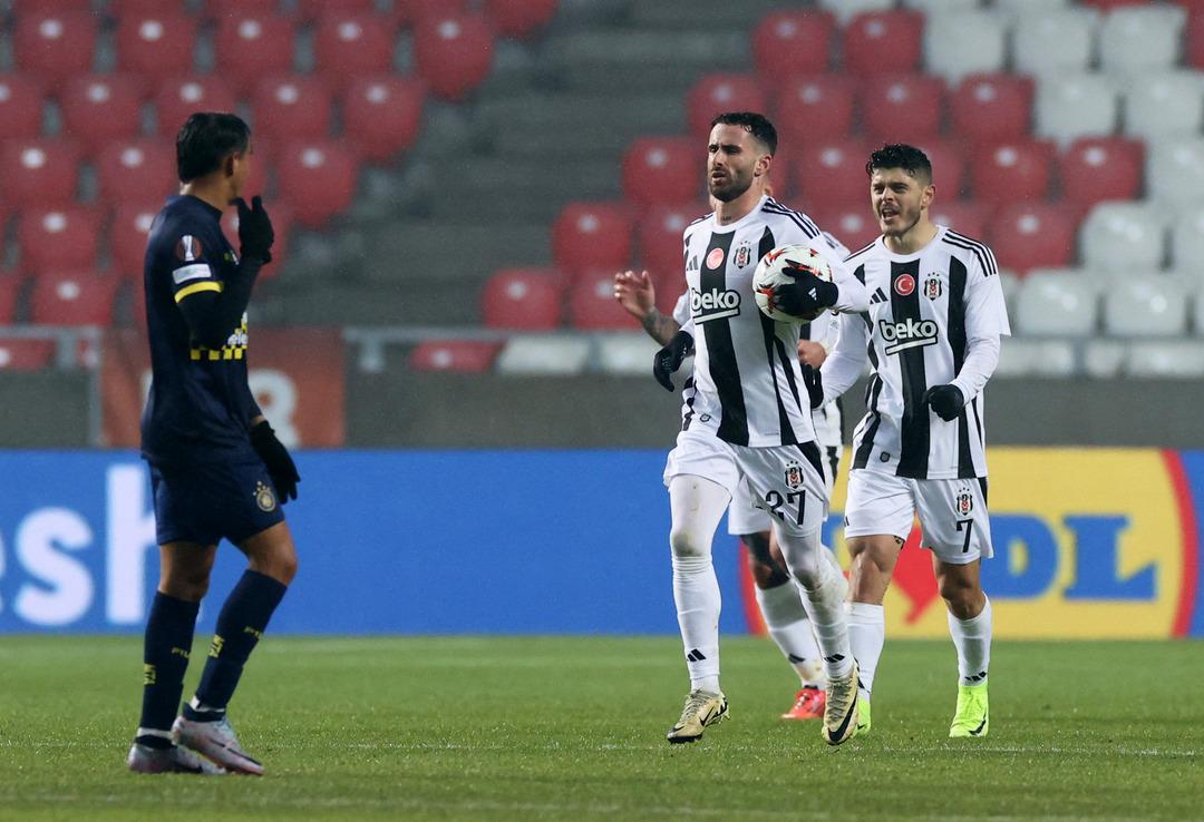 2024-11-28T184056Z_1003477786_UP1EKBS1FW6MJ_RTRMADP_3_SOCCER-EUROPA-BJK-MTA-REPORT