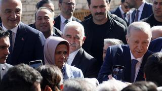 Erdoğan'dan sürpriz İbradı ziyareti! Bakan Ersoy, havalimanında karşıladı, bir an olsun yanından ayrılmadı... Açık destek mi?