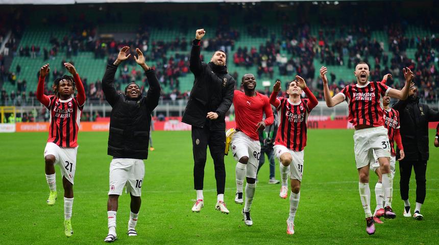 Okan Buruk sıcak bakıyor: Galatasaray'a Milan'ın yıldızından haber geldi! 