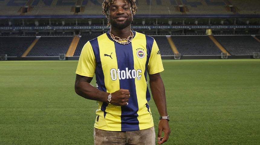 Fenerbahçe'de ayrılık kapıda! Yıldız oyuncu için anlaşma sağlandı, son sözü Fenerbahçe söyleyecek