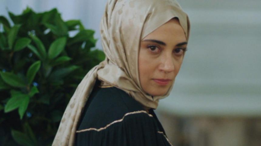 Kızılcık Şerbeti'nin Nursema'sı Ceren Karakoç Saba Tümer'e konuk oldu! Kendini tutamadı spoiler verdi