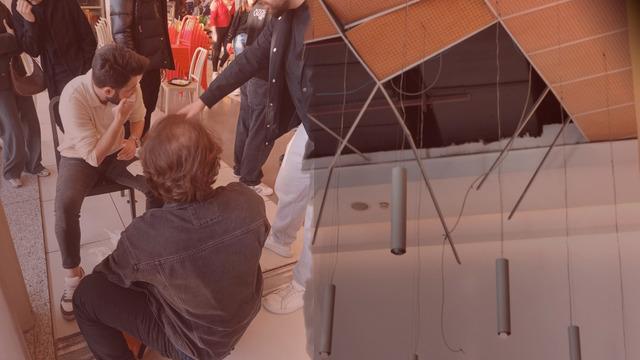 Bursa'da AVM'de tavan çöktü, herkes neye uğradığını şaşırdı: Sakin sakin yemek yerken canlarından oluyorlardı! 