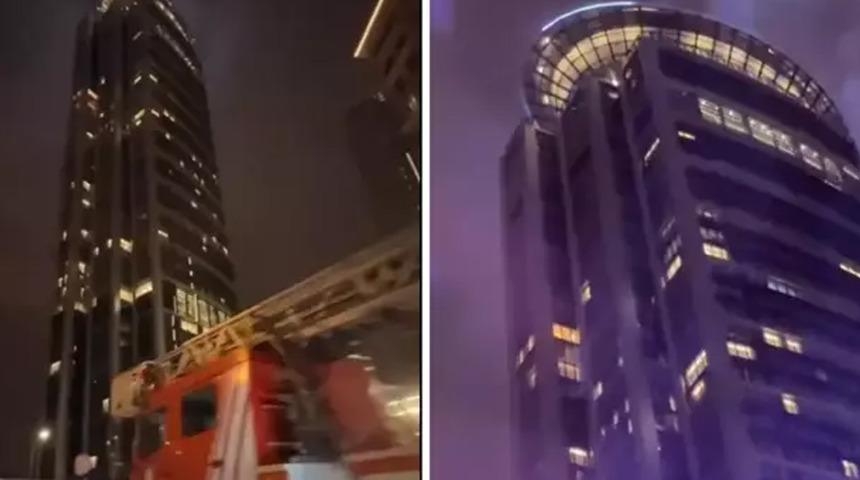 İstanbul'da Emaar AVM'de yangın paniği!